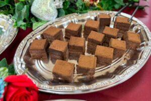 カカオ香る濃厚ショコラケーキ